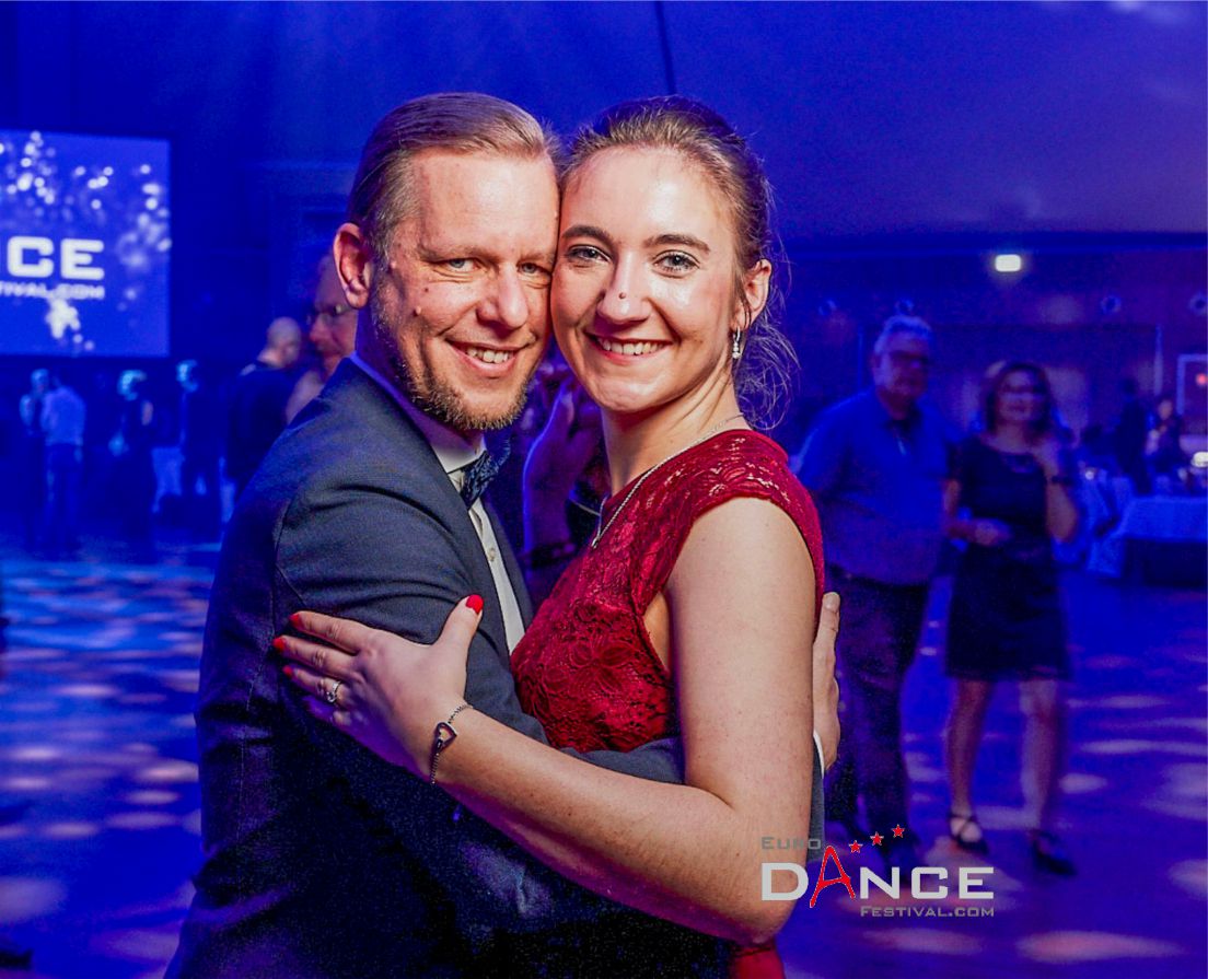 Tanz Center just dance in Rheinfelden Paartanzen, Kindertanzen, Hip Hop